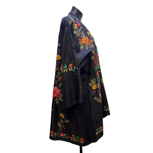 NWT Black Floral Embroidered Open Front Long Cardigan L - Picture 3 of 7
